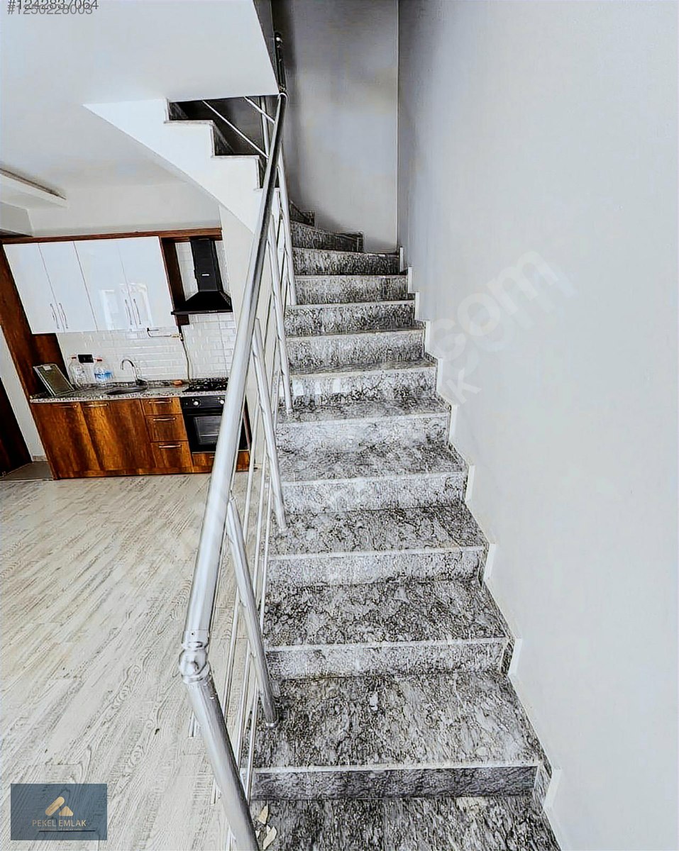 SEYREK 2+1 SATILIK DUBLEKS DAİRE BAHÇELİ - İZMİR MENEMEN fotoğraf 14