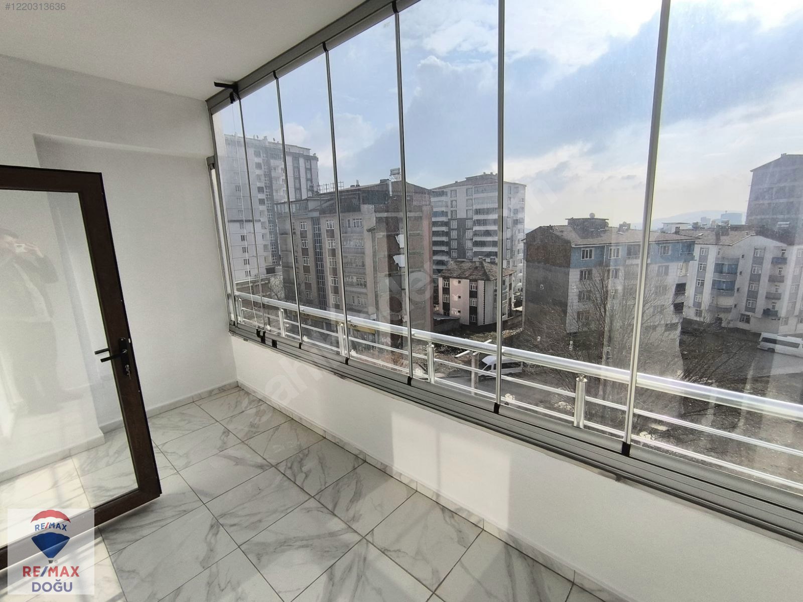 REMAX DOĞU'DAN MUSTAFAPAŞA MAHALLESİNDE SATILIK YAPILI 3+1 DAİRE - ELAZIĞ MERKEZ fotoğraf 5