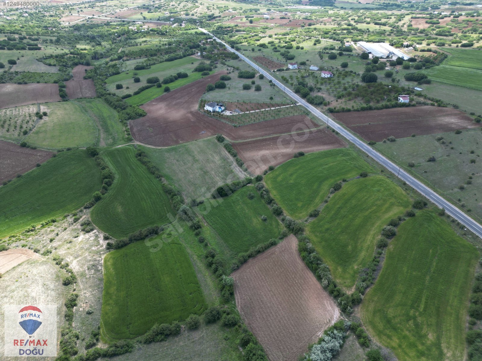REMAX DOĞUDAN SÜTLÜCE MERKEZDE FIRSAT TARLA - ELAZIĞ MERKEZ fotoğraf 6
