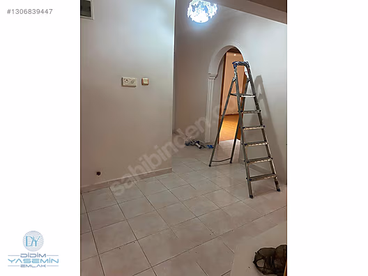 Merkezi konumda 4+1 kaçmayacak fırsat - BURDUR MERKEZ fotoğraf 2