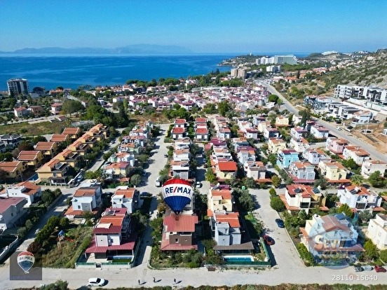 KUŞADASI YAVANSU MAHALLESI’NDE KÖŞE KONUMLU, KIŞ BAHÇELI 4+1 VILLA! - AYDIN KUŞADASI fotoğraf 2