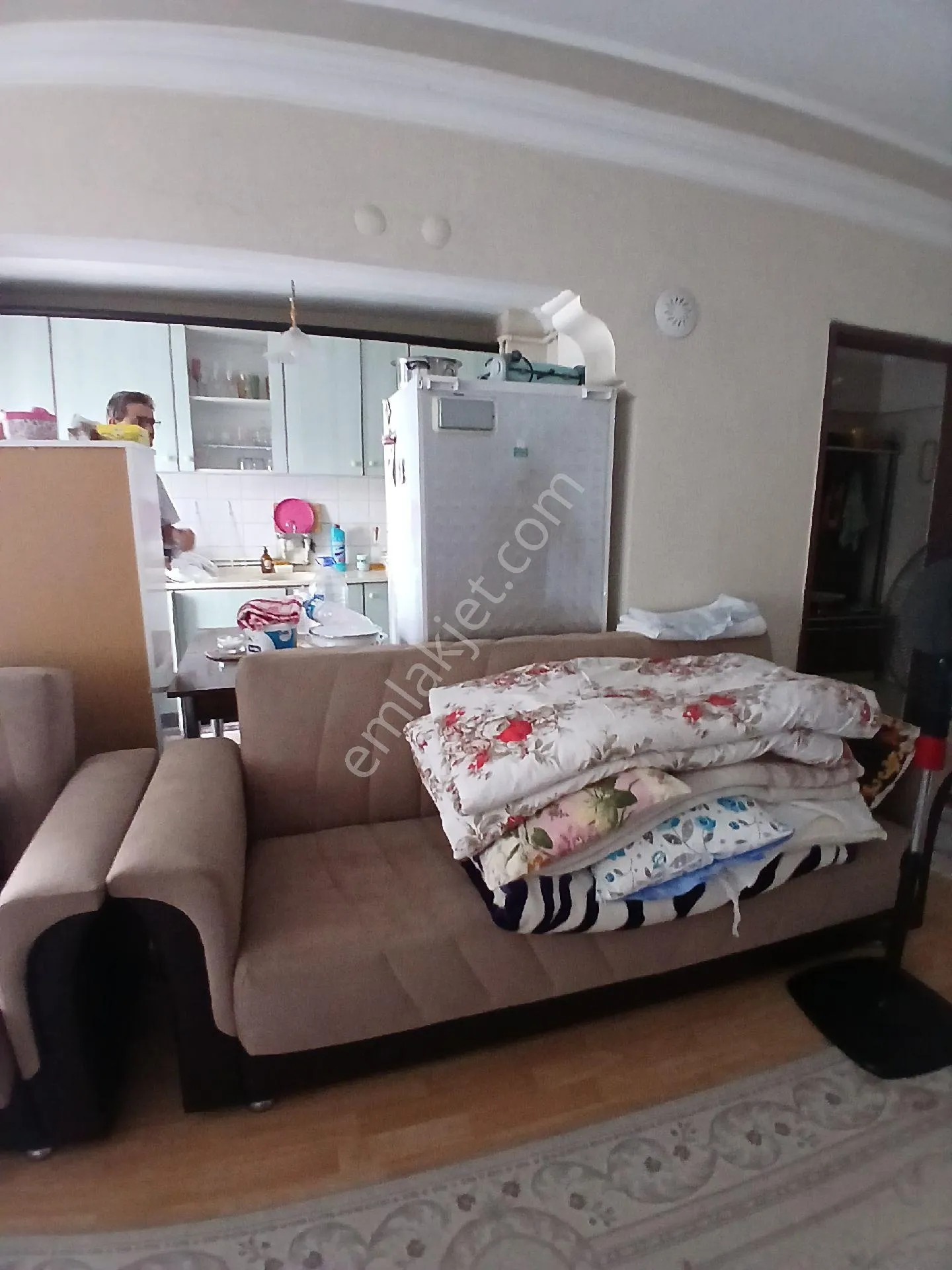 İzmir Torbalı Torbalı Mahallesinde 3+1 Arakat Daire Satılık - İZMİR TORBALI fotoğraf 4
