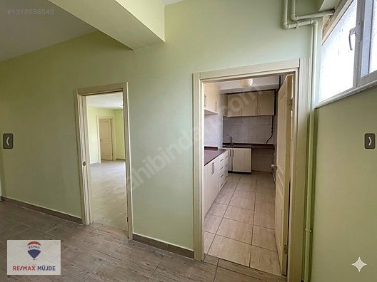 SAVAŞ CADDESİNDE 4 CEPHELİ TAM KAT KİRALIK 350 M2 - İSTANBUL GÜNGÖREN fotoğraf 13