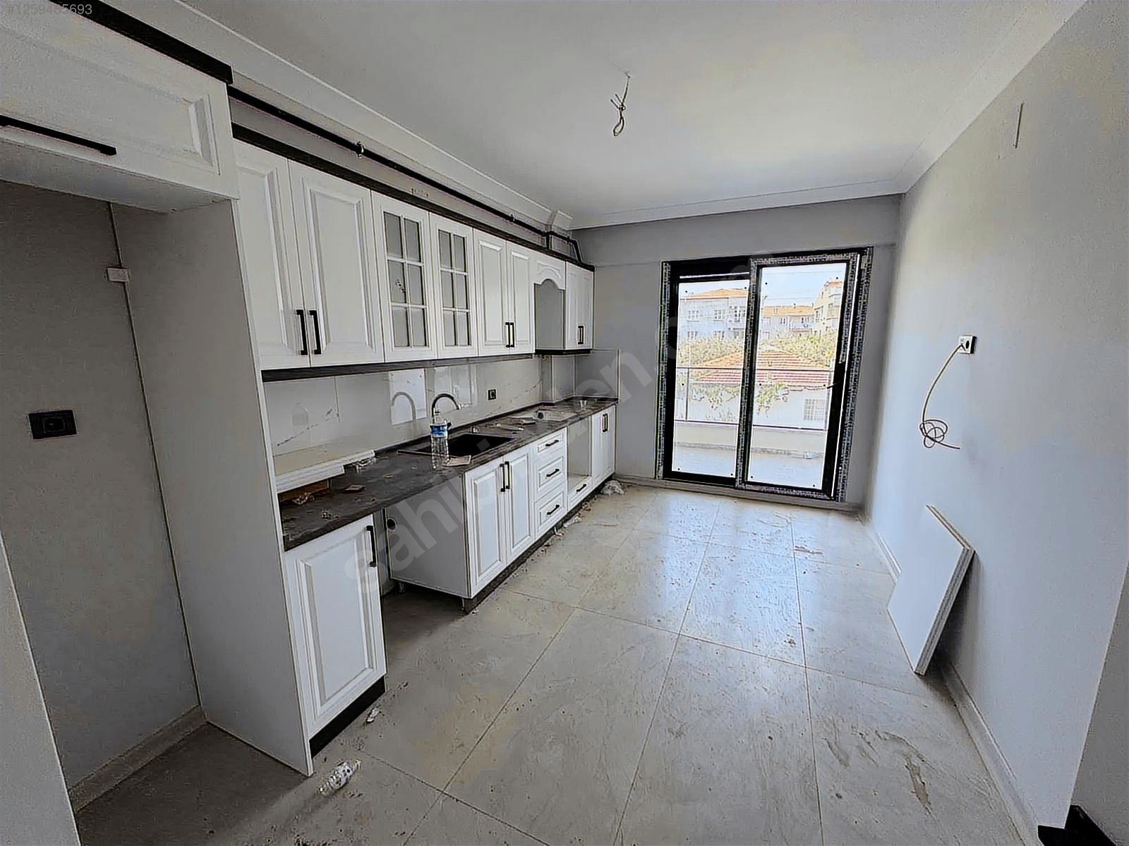 DOSTLARDAN HÜRRİYET DE SATILIK 2+1 DAİRE - MANİSA AKHİSAR fotoğraf 10
