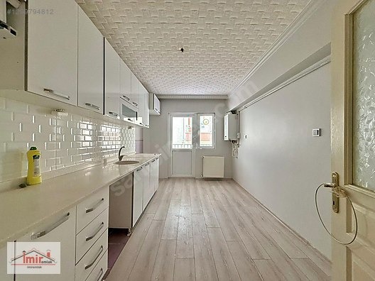 İMİR EMLAK'TAN 3+1 OKUL YAKINI 1.KAT 130M² KİLERLİ MASRAFSZ DAİR - ANKARA PURSAKLAR fotoğraf 3