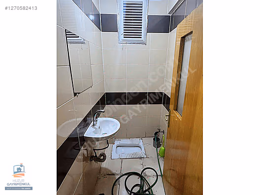 2+1 80m2 DAİRE SOGUKSU KAPALI SPOR SALONU KARSISINDA SATILIKTIR - KARABÜK MERKEZ fotoğraf 2