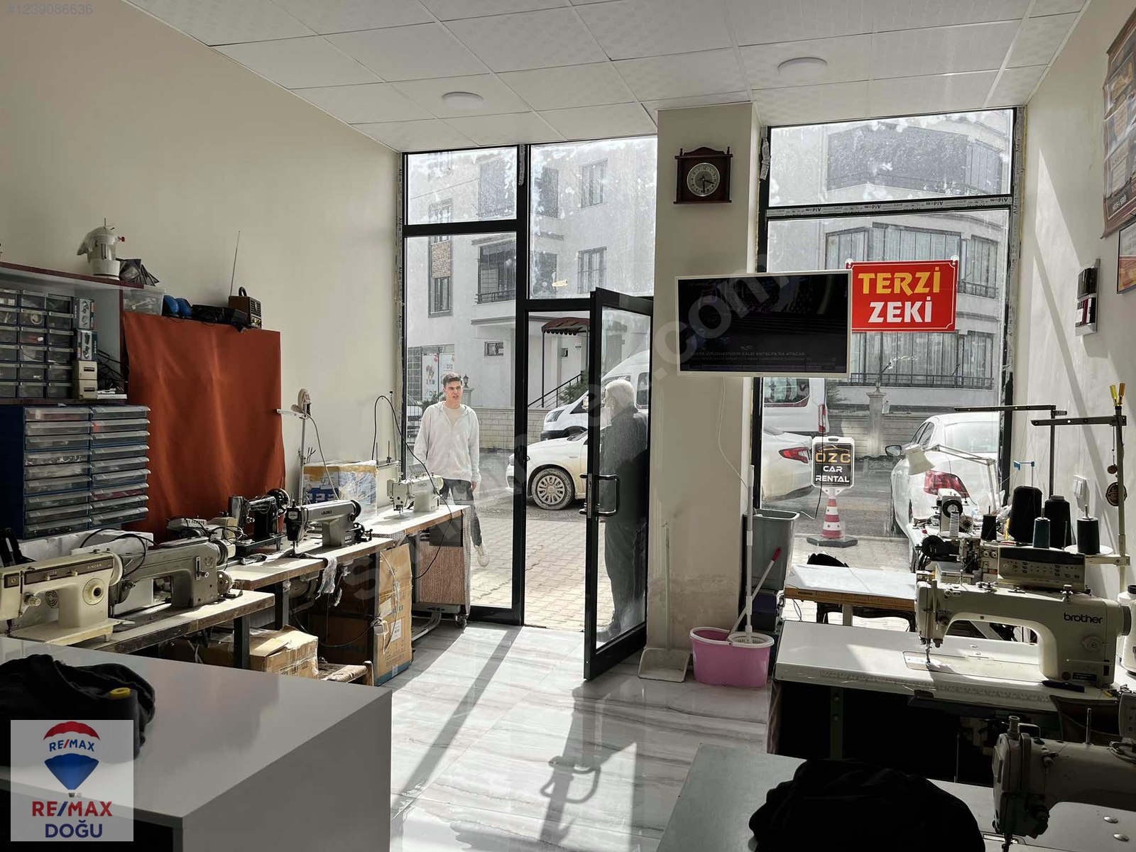 REMAX DOĞUDAN SÜRSÜRÜ ANA CADDE ÜZERİ 26 M2 SATILIK DÜKKAN - ELAZIĞ MERKEZ fotoğraf 3