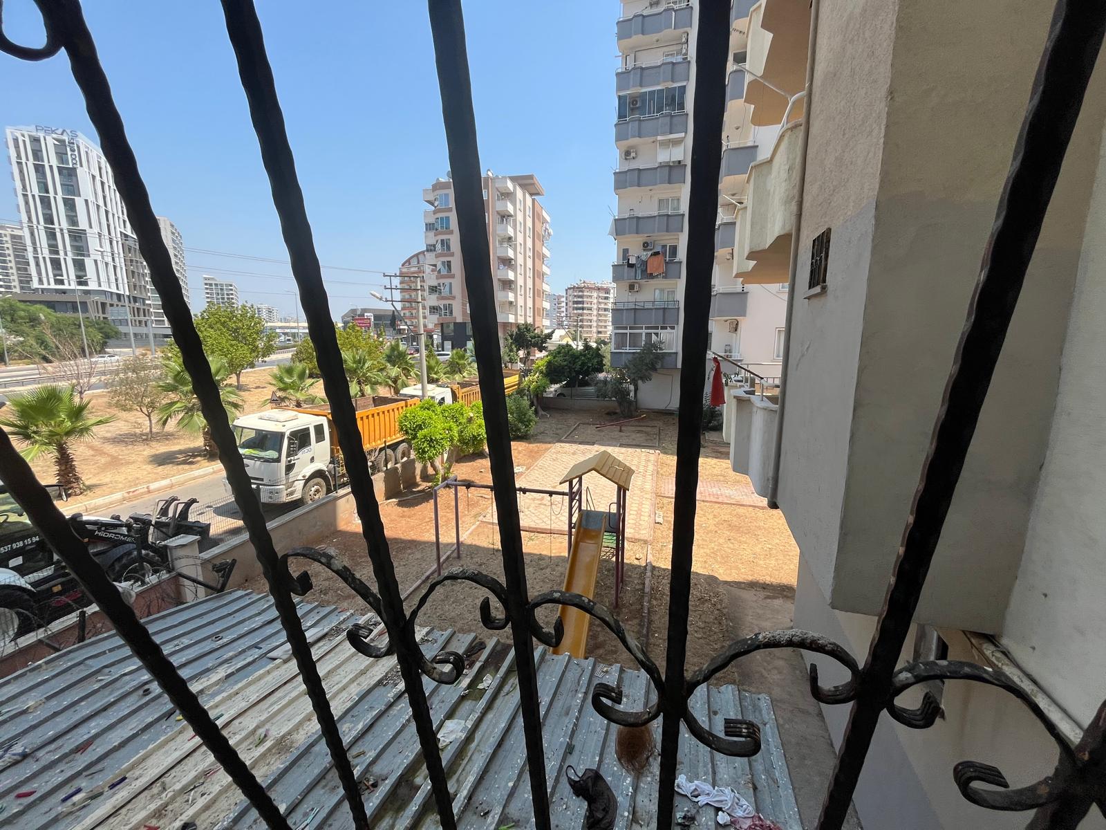 HÜRRİYET MAHALLESİNDE GENİŞ OTURUMLU 3 CEPHELİ 3+1 DAİRE - MERSİN YENİŞEHİR fotoğraf 23