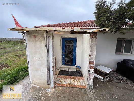 ÇARDAK'DA TEK TAPU BAHÇELİ MÜSTAKİL EV VE ARSASI 5.648m2 - DENİZLİ ÇARDAK fotoğraf 9