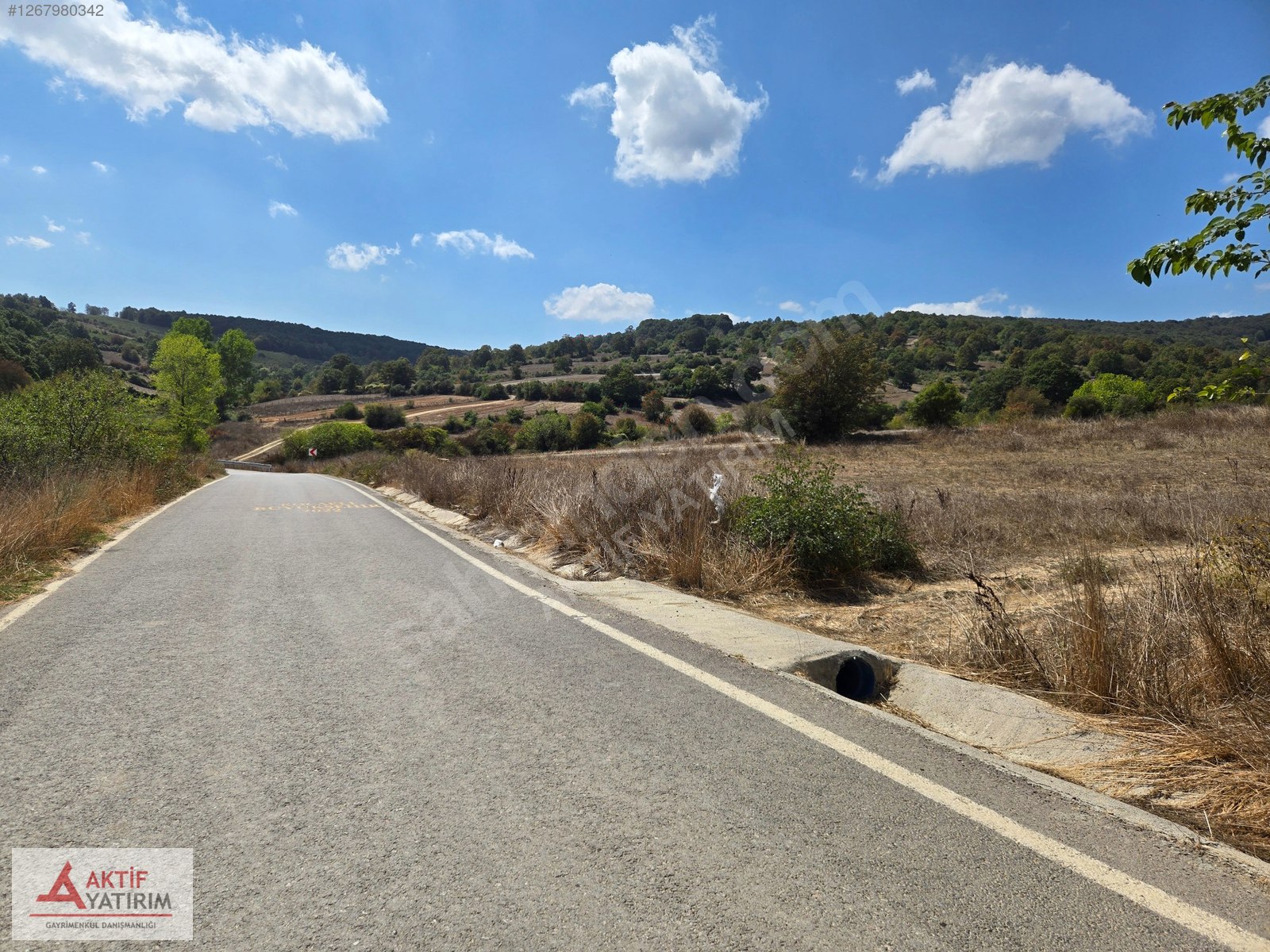 HEDİYELİ MAHALLESİ'NDE YERLEŞİM KENARINDA 2571 M2 SATILIK TARLA - KOCAELİ KANDIRA fotoğraf 3