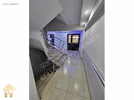 EFELER GAYRİMENKUL 1+1 Ara Kat Eşyalı Cuma Mah SATILIK - AYDIN EFELER fotoğraf 18