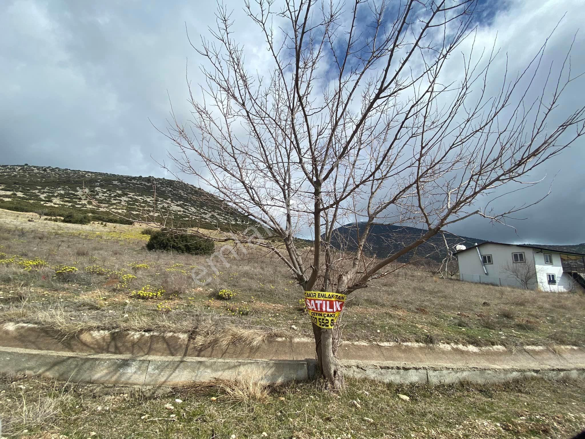 Isparta Merkez Büyükgökçeli'de Kanal Dibi Satılık Tarla - ISPARTA MERKEZ fotoğraf 4