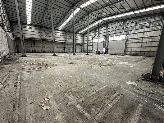 AKÇABURGAZ'DA 1700 M2 KİRALIK MÜSTAKİL FABRİKA - İSTANBUL ESENYURT fotoğraf 4