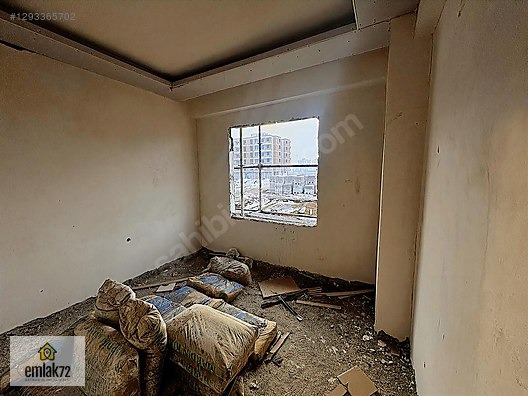 EMLAK 72 DEN KÖRÜK MAHALLESİNDE SATILIK 2+1 DAİRE - BATMAN MERKEZ fotoğraf 4