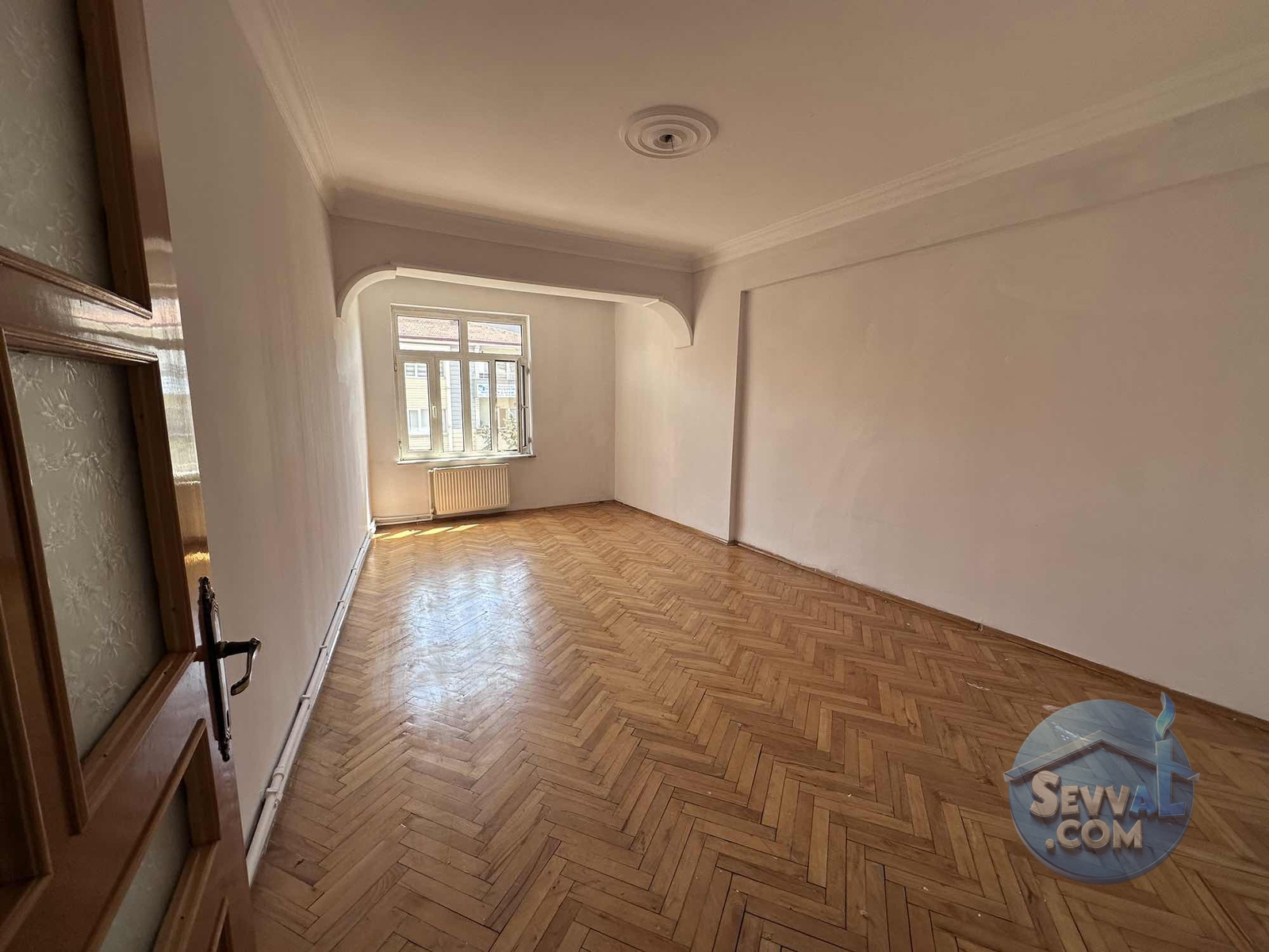ENKA'dan TUĞRUL CAD. Üzeri KİRALIK 2+1 ASANSÖRLÜ DAİRE - Kocaeli Körfez fotoğraf 2