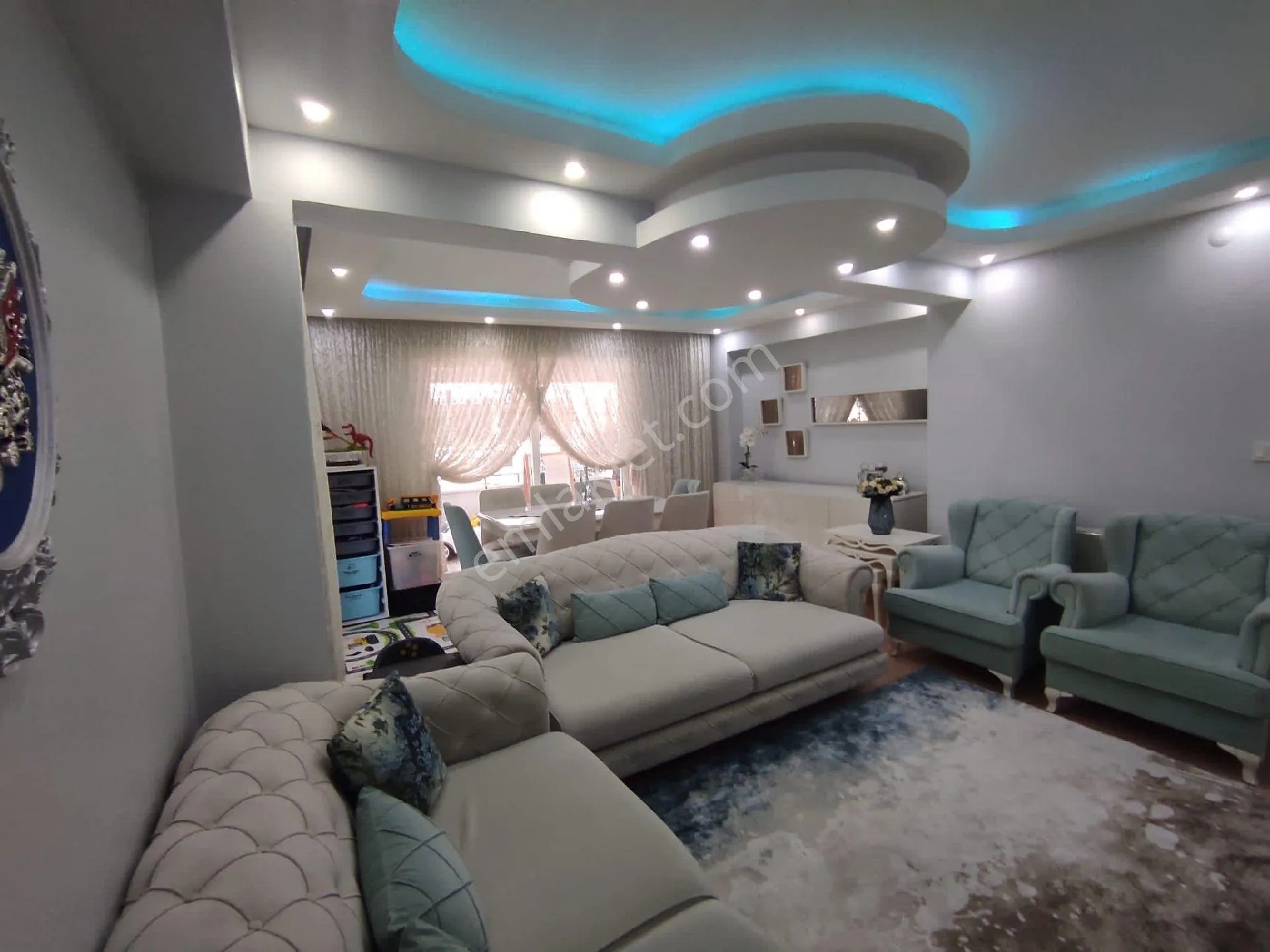 İzmir Torbalı Torbalı Mahallesinde 2+1 Geniş Daire Satılık - İZMİR TORBALI fotoğraf 2