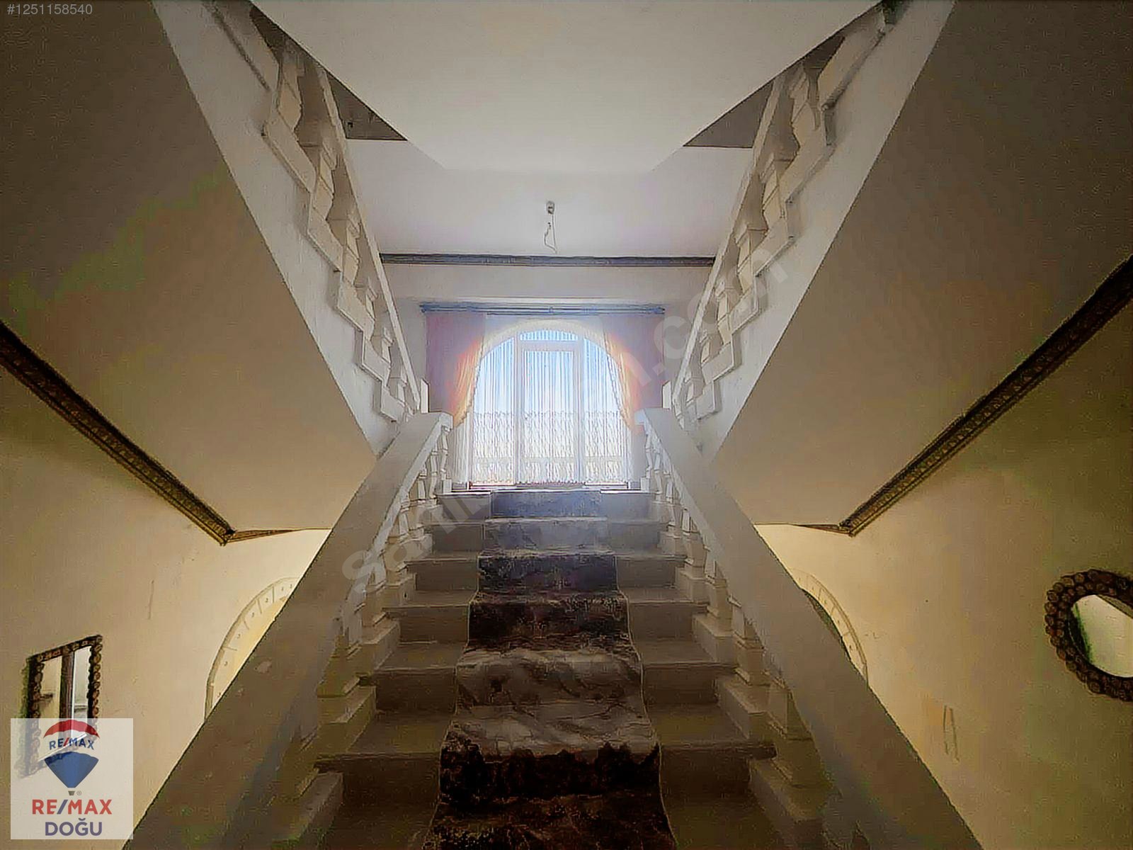 REMAX DOĞUDAN SATILIK ULTRALÜX TAŞ KONAK - ELAZIĞ MERKEZ fotoğraf 4