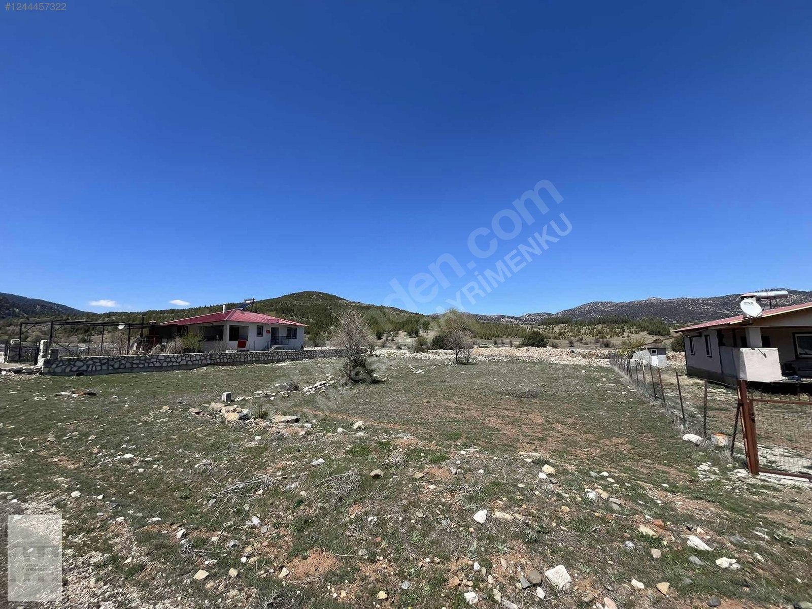 YAYLA KARACULHADA YOL KENARI SATILIK MÜSTAKİL TARLA - MUĞLA SEYDİKEMER fotoğraf 4