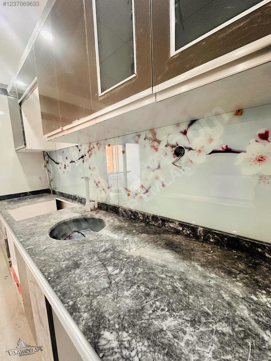 EMİR EMLAK GAYRİMENKUL DEN SATILIK ANAHTAR TESLİMİ 3+1 DAİRE - KARS MERKEZ fotoğraf 12