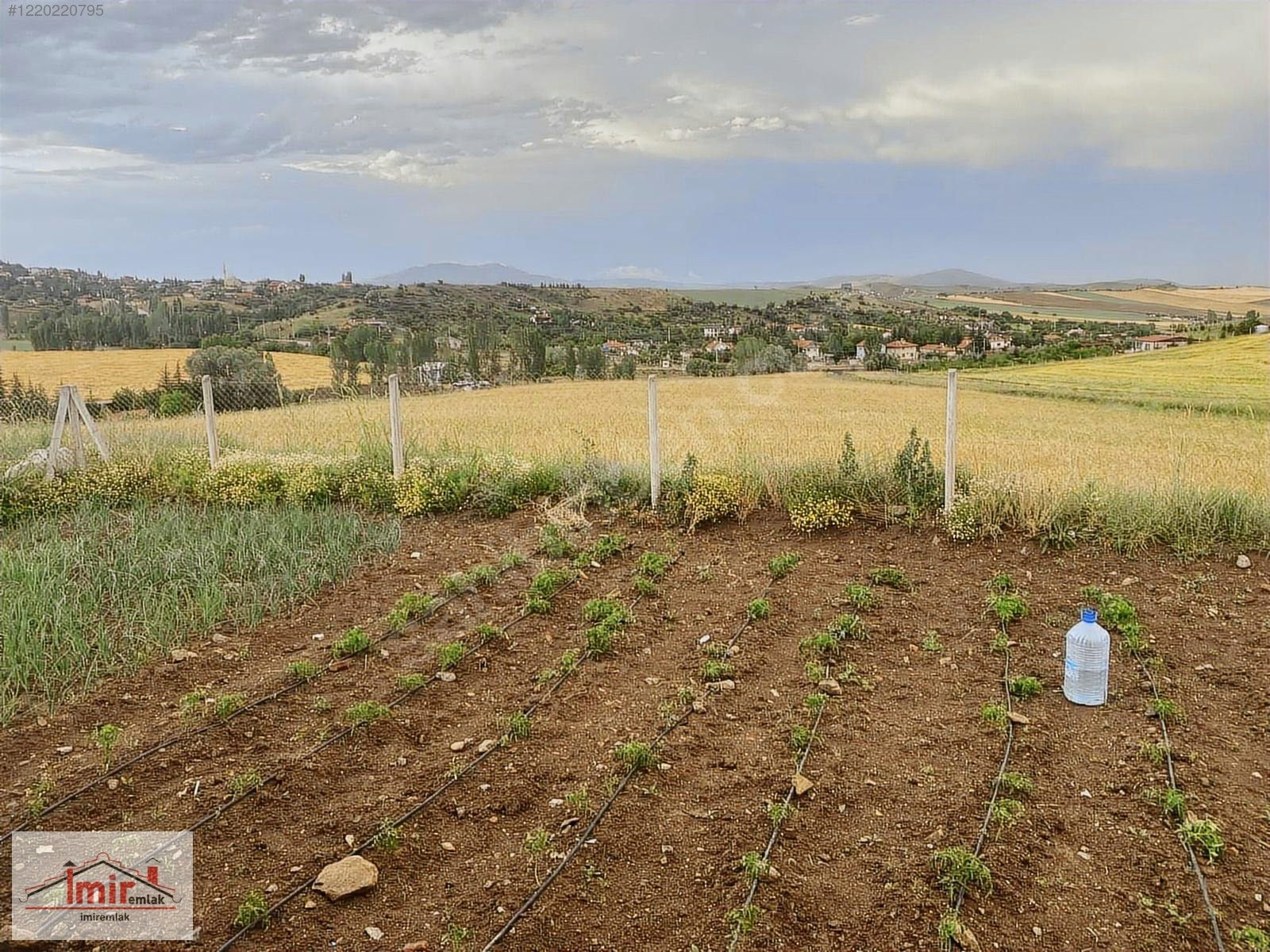 İMİR EMLAK OFİSİNDE ABADAN KIZIK TAPU 400m2 YERLEŞMİŞ BAHÇE YERİ - ANKARA PURSAKLAR fotoğraf 9