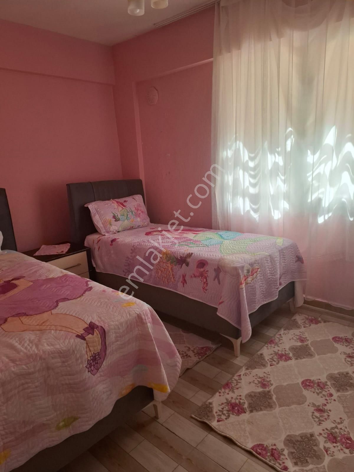 Yamanlar Çeşme Durağı 7345 Sokak No.30 Da 128m2 Mustakil Konple 2 Katlı - İZMİR BAYRAKLI fotoğraf 4
