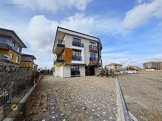 HAVALİMANI BÖLGESİ | METRO + ÜVİVERSİTE YAKINI 1+1 DAİRELER - ANKARA ÇUBUK fotoğraf 23