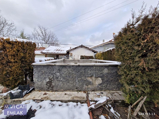 LOZANEVLER ARKASI YUKARI KAPAKLI BAĞLARINDA İÇİNDE EVİ KAMELYASI HAVUZU OLAN BAĞ - ÇORUM MERKEZ fotoğraf 4
