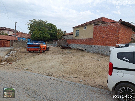 BERGAMA KOZAK GÖBELLER MAH DE 240 M2 ARSA MÜSTAKİL TAPU ÖNÜ PARSEL YOL - İZMİR BERGAMA fotoğraf 6