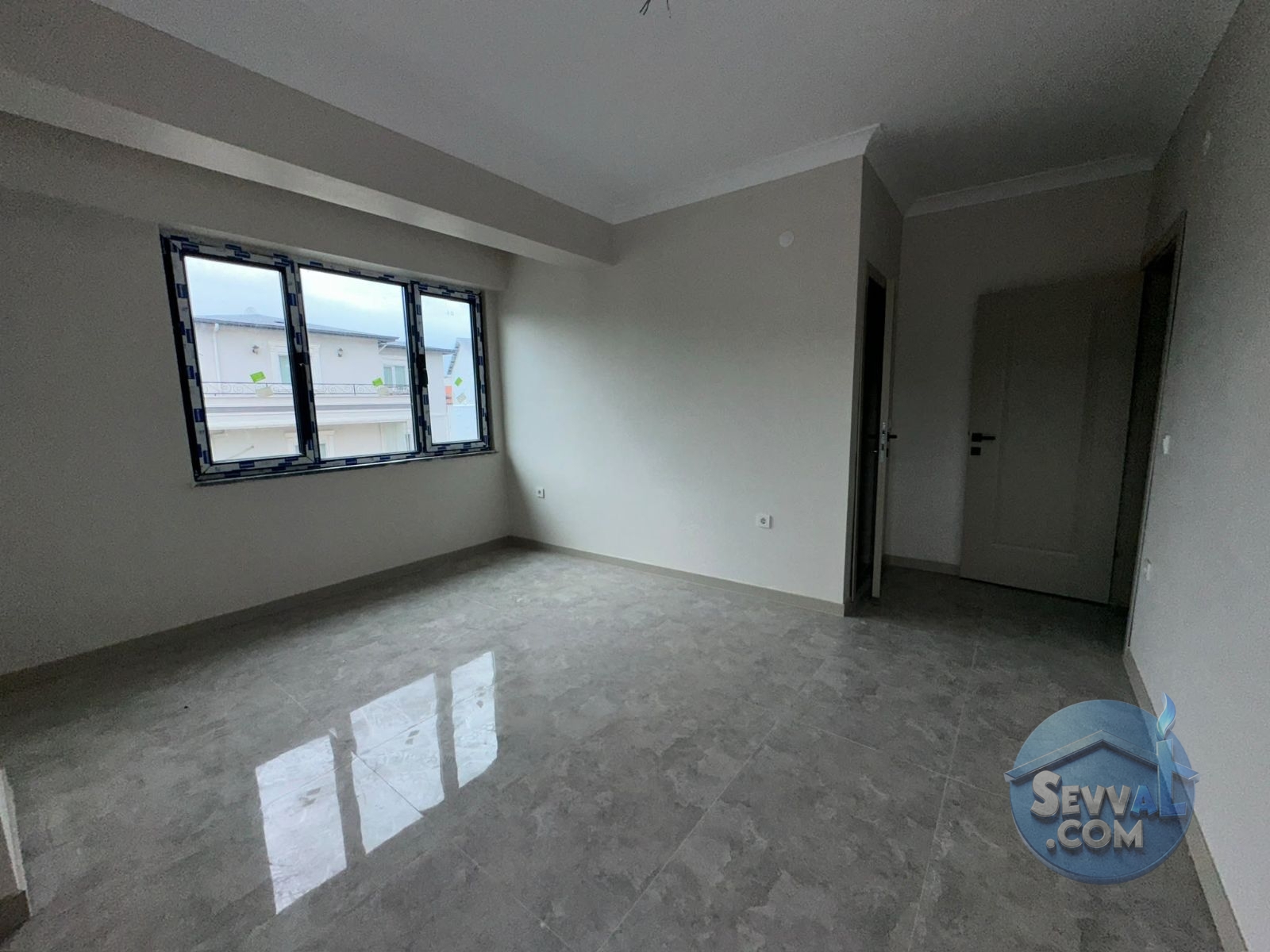 TOPÇULAR MH. SIFIR - EBEVENY BANYOLU - 3+1 ÇATI DUBLEKS - Kocaeli Gölcük fotoğraf 8