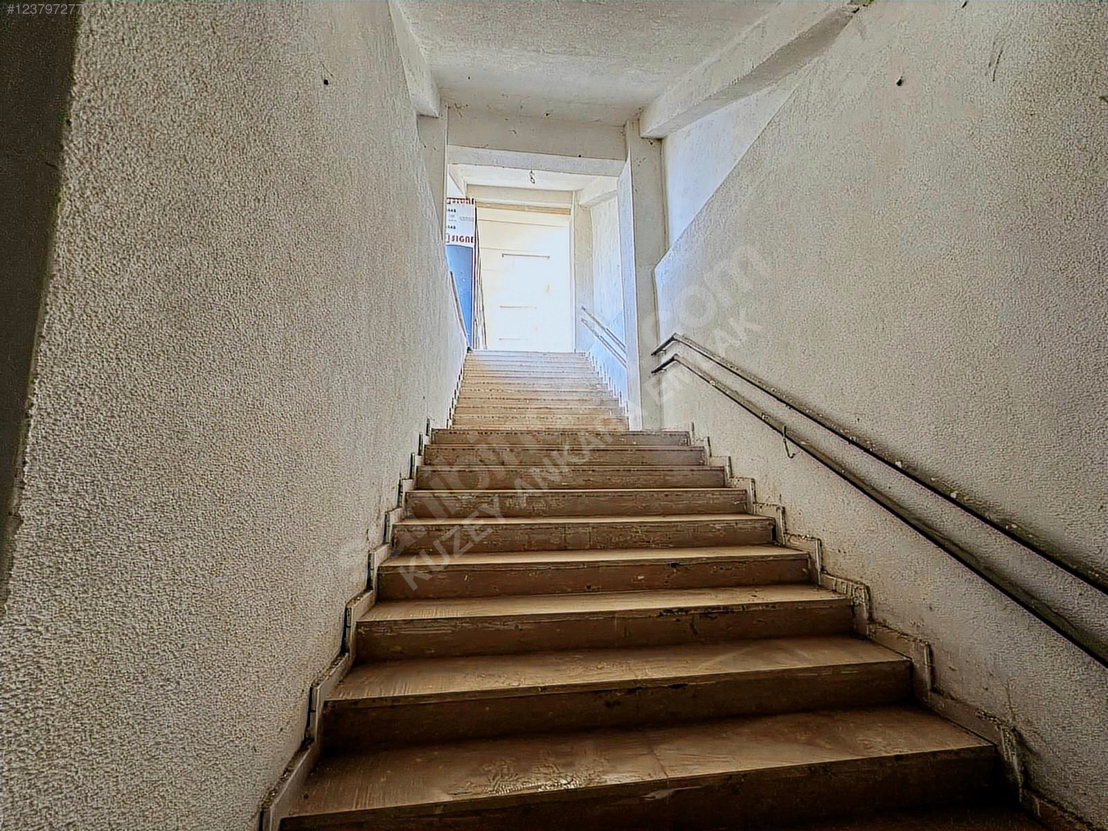 EYYUBİYE YENİCE 500M2 MUAZZAM GENİŞLİK HERİŞ KOLUNA UYGUN İŞYERİ - ŞANLIURFA EYYÜBİYE fotoğraf 24