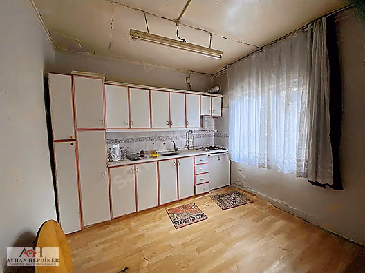 Adapazarı Ankara Caddesi Yakını Satılık 4+2 Müstakil Ev - SAKARYA ADAPAZARI fotoğraf 13