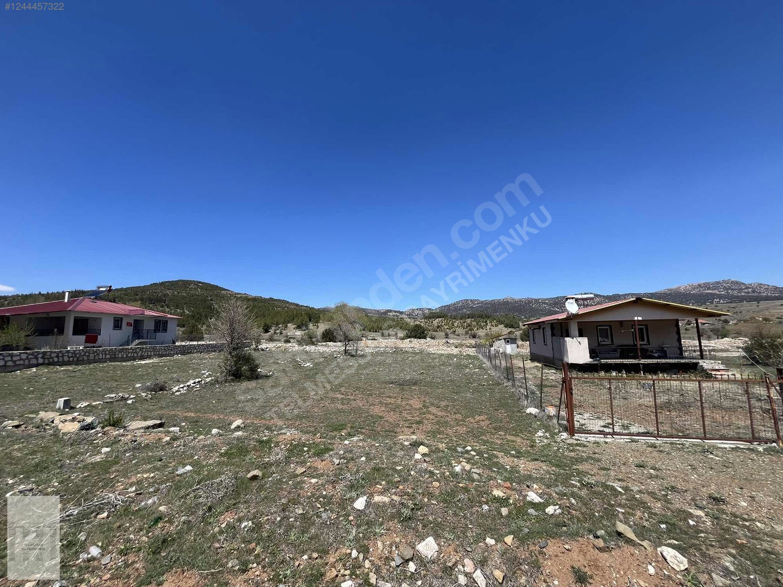 YAYLA KARACULHADA YOL KENARI SATILIK MÜSTAKİL TARLA - MUĞLA SEYDİKEMER fotoğraf 5