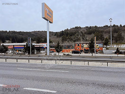 SATILIK TİCARİ İMARLI ARAZİ - BİLECİK MERKEZ fotoğraf 5