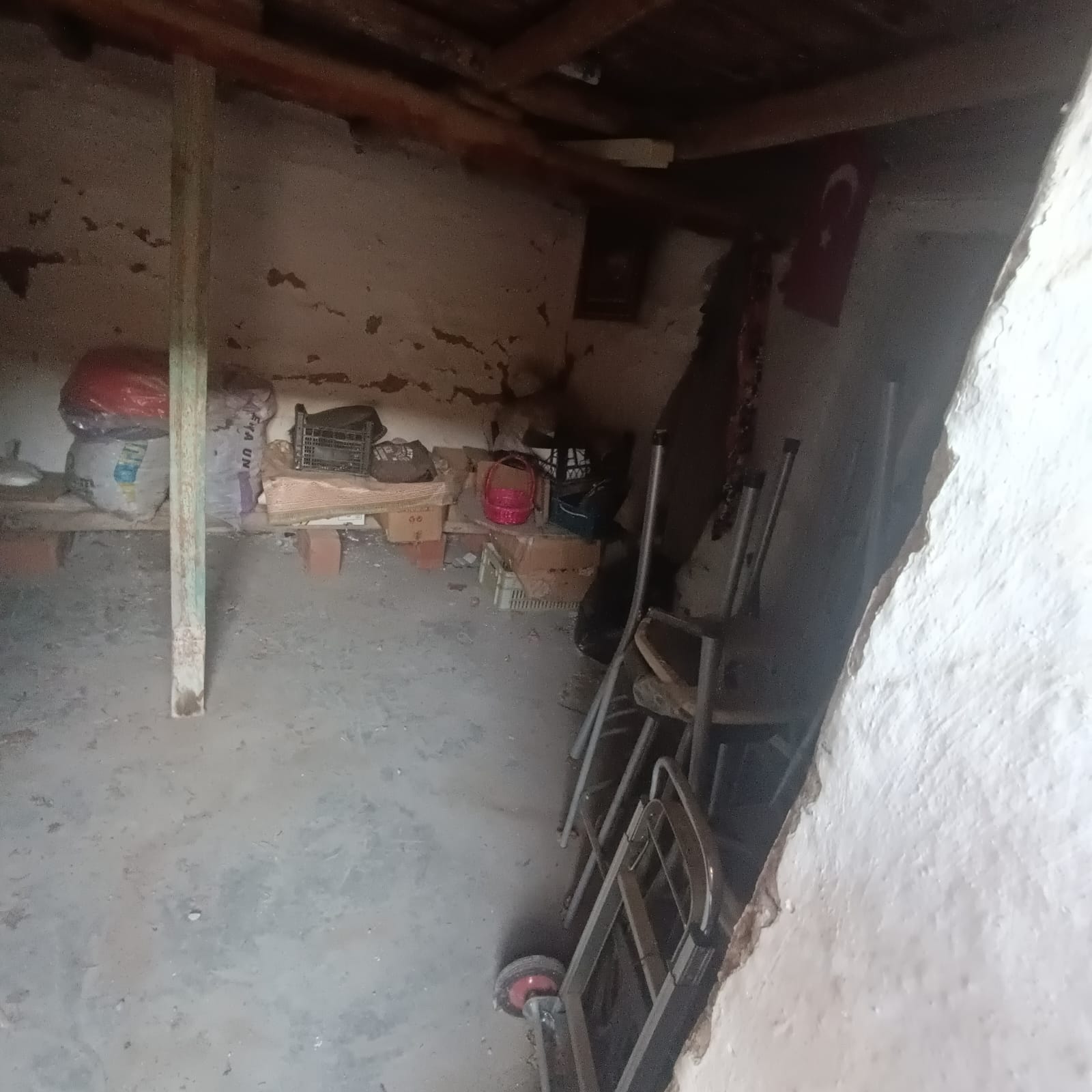 Manisa Saruhamlı Gümülceli Mah. Satılık Köy Evi - MANİSA SARUHANLI fotoğraf 6