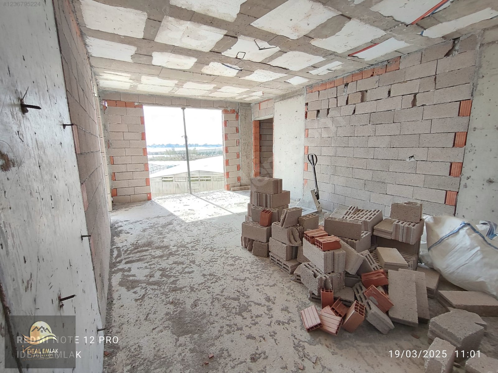 ANAMUR BAHÇELİEVLER SATILIK 3+1 GENİŞ DAİRELER - MERSİN ANAMUR fotoğraf 5