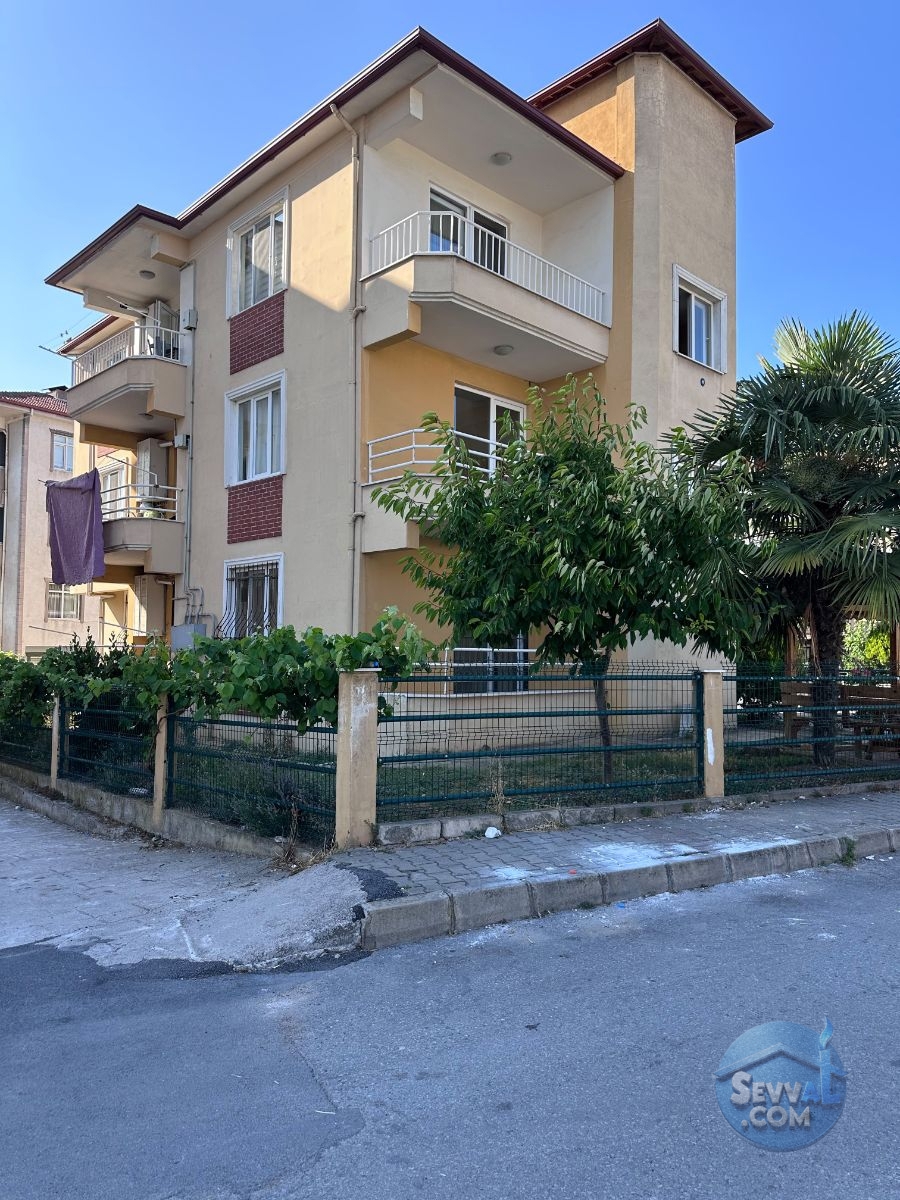 KÖRFEZ FATİH MH. 95 EVLERDE SATILIK 3+1 GİRİŞ KAT DAİRE - Kocaeli Körfez fotoğraf 4