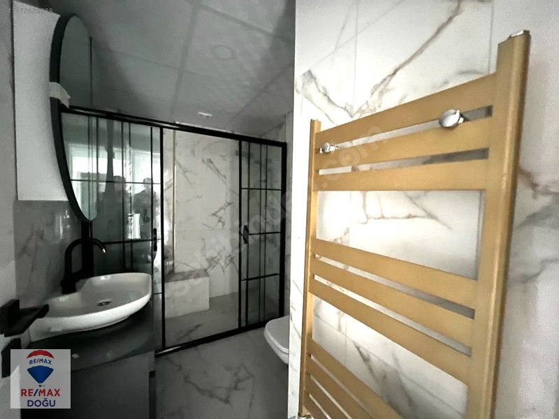 REMAX DOĞUDAN CUMHURİYET MAH.ULTRA LUX YAPILI SIFIR SATILK DAİRE - ELAZIĞ MERKEZ fotoğraf 4