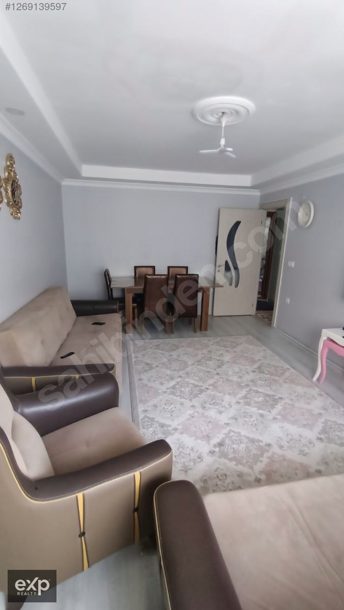 SÖĞÜTLÜÇEŞMEDE MERKEZİ KONUMDA ASANSÖRLÜ SATILIK DUBLEKS DAİRE - İSTANBUL KÜÇÜKÇEKMECE fotoğraf 2