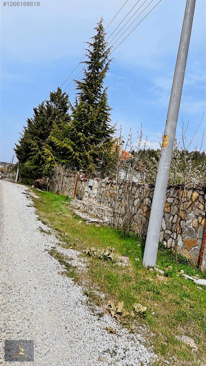 Hacıkadem villalar bölgesinde satılık tripleks villa satılık - UŞAK MERKEZ fotoğraf 3