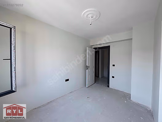 Yakacıkta Nezih Sitede 2+1 85m2 Satılık Daire - İSTANBUL KARTAL fotoğraf 5