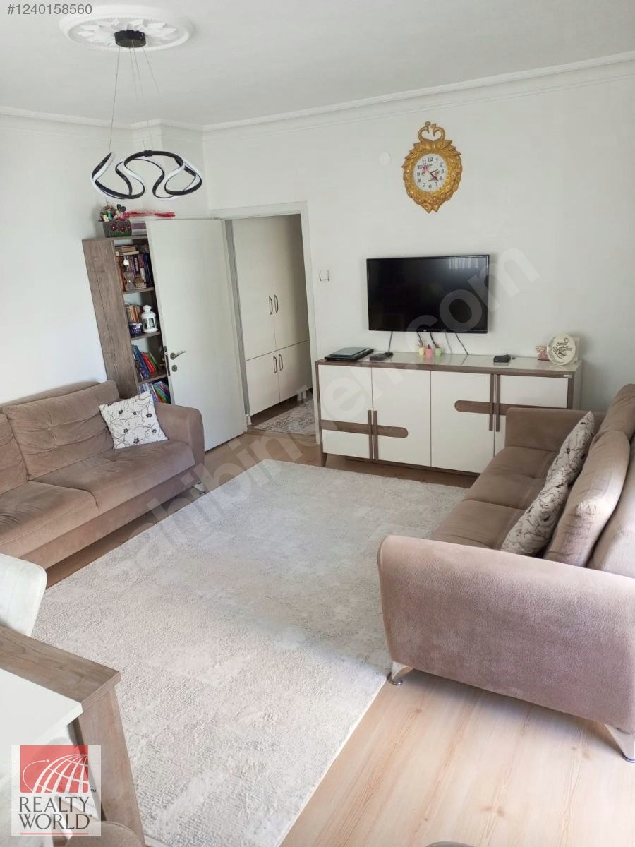 SİNCAN AHİ EVRANDA SATILIK KATTA 2+1 DAİRE - ANKARA SİNCAN fotoğraf 3