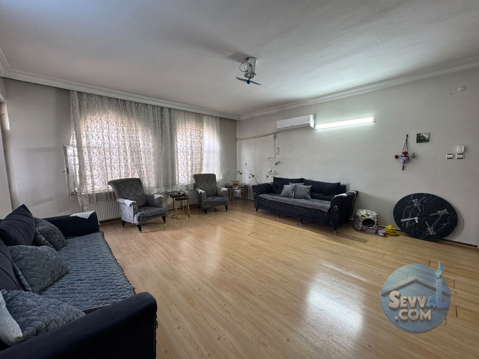 TOPÇU MEYDANI CİV 4.KAT 3+1 D.GAZLI - ŞANLIURFA HALİLİYE fotoğraf 4