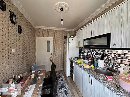İMİR EMLAK'TAN 3+1 PARK KARŞISI CADDE ÜZERİ YAPILI 1.KAT DAİRE - ANKARA PURSAKLAR fotoğraf 4