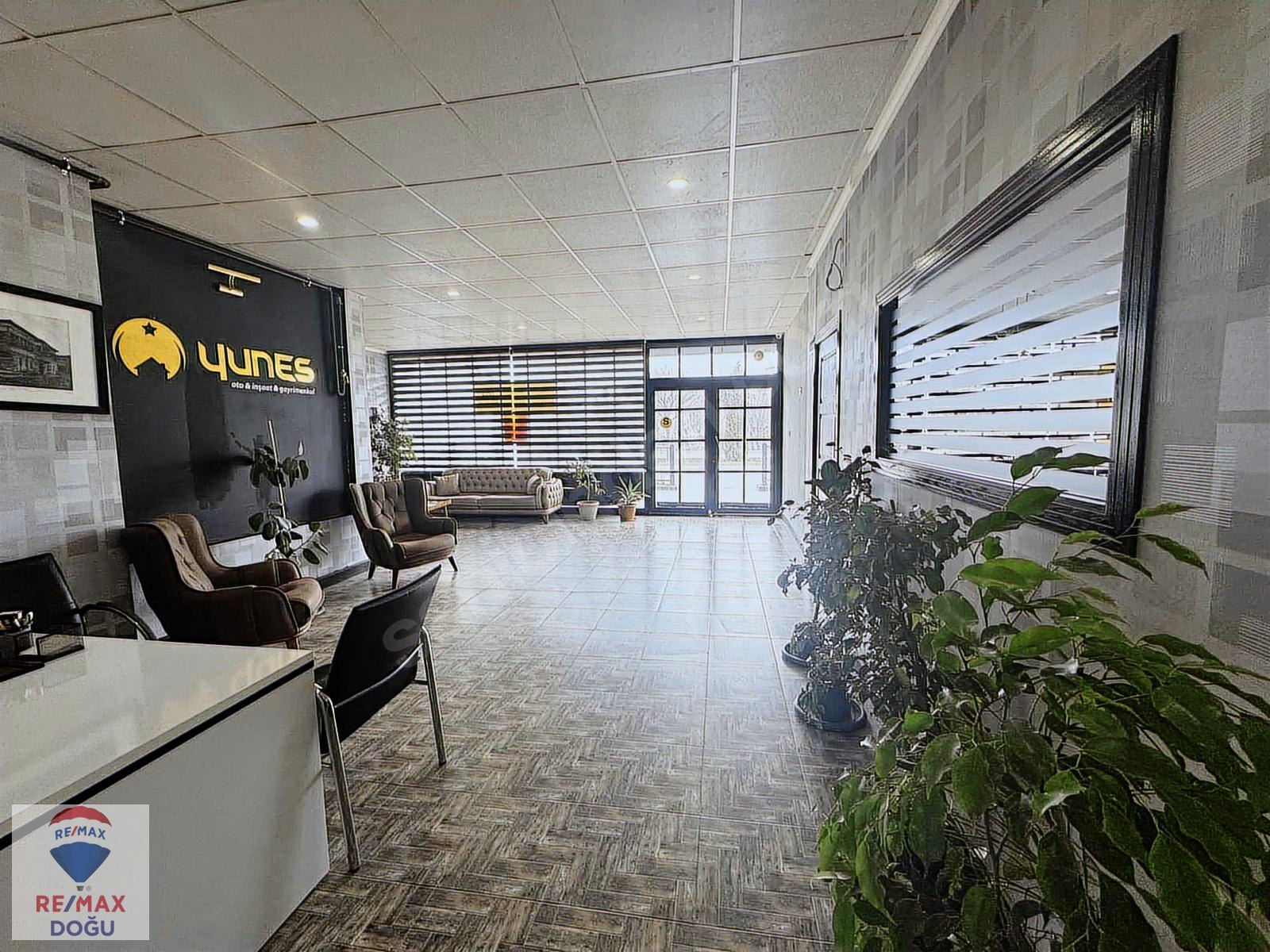 REMAXDOĞUDA KUVAYI MİLLİYE CADDESİNDE ÇİFT CEPHELİ SATILIKDÜKKAN - ELAZIĞ MERKEZ fotoğraf 8