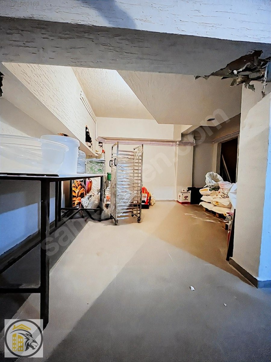 ASLAN EMLAK'TAN SATILIK MERKEZDE KÖŞE 400m2 KULLANIŞLI DÜKKAN... - KÜTAHYA MERKEZ fotoğraf 4