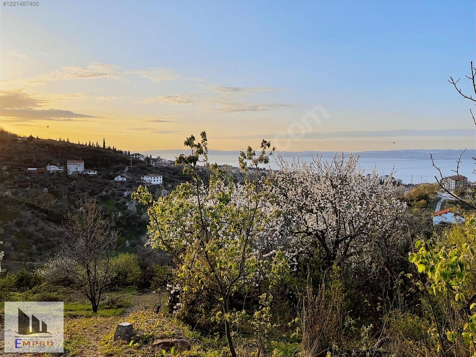 KARAMÜRSEL KAYACİKTA 22,746 M2 SATILIK ARAZI - KOCAELİ KARAMÜRSEL fotoğraf 2