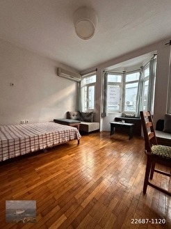 CİHANGİR DE SATILIK 2. KAT TARİHİ BİNADA KÜÇÜK DAİRE - İSTANBUL BEYOĞLU fotoğraf 2