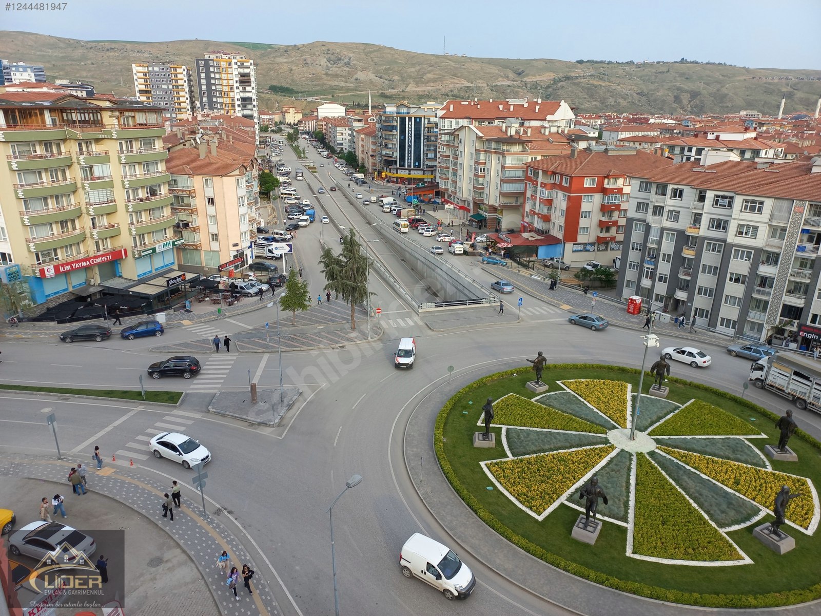 LİDER EMLAK KUCAKLAMA TAŞI CİVARI 3+1 İÇİ YAPILI FERDİ KOMBİLİ - ÇANKIRI MERKEZ fotoğraf 9