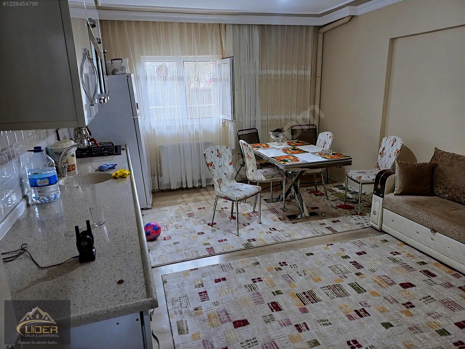 LİDER EMLAK AKSU MAH.DE 1+1 İÇİ FUL YAPILI FERDİ KOMBİLİ DAİRE - ÇANKIRI MERKEZ fotoğraf 8
