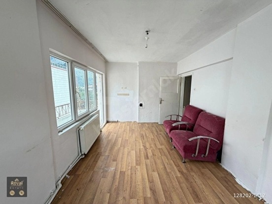 ROYAL EMLAKTAN UYGUN FİYATLI KİRALIK 2+1 DAİRELER - AMASYA MERKEZ fotoğraf 14
